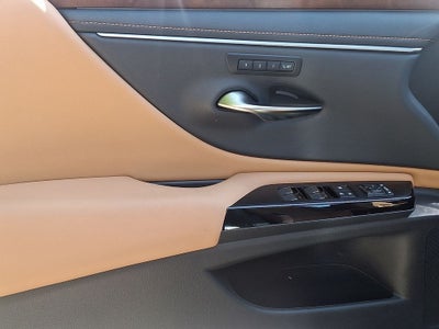 2025 Lexus ES 300h 300h