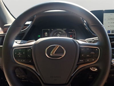 2025 Lexus ES 300h 300h