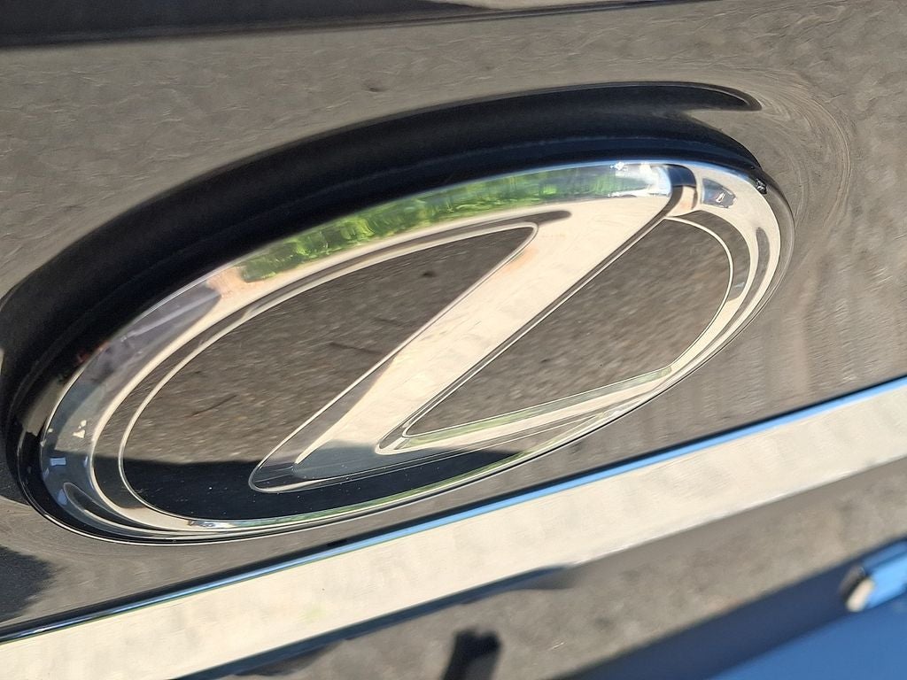 2025 Lexus ES 300h 300h