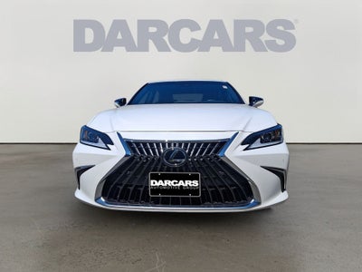 2025 Lexus ES 300h 300h