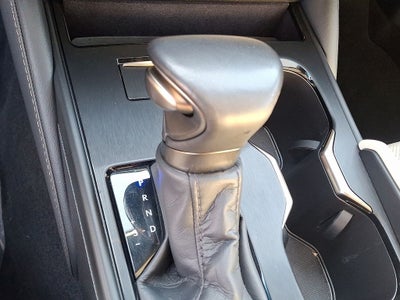 2025 Lexus ES 300h 300h