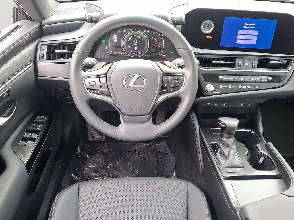 2023 Lexus ES 300h 300h