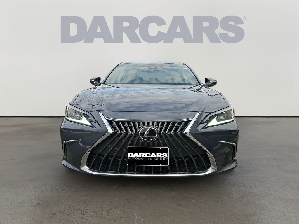 2023 Lexus ES 300h 300h