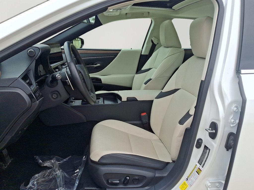 2025 Lexus ES 350 350