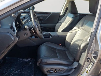 2021 Lexus ES 300h Luxury 300h Luxury