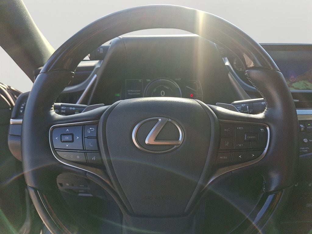 2021 Lexus ES 300h Luxury 300h Luxury