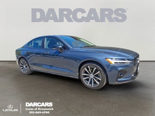 2021 Volvo S60 T5 Momentum