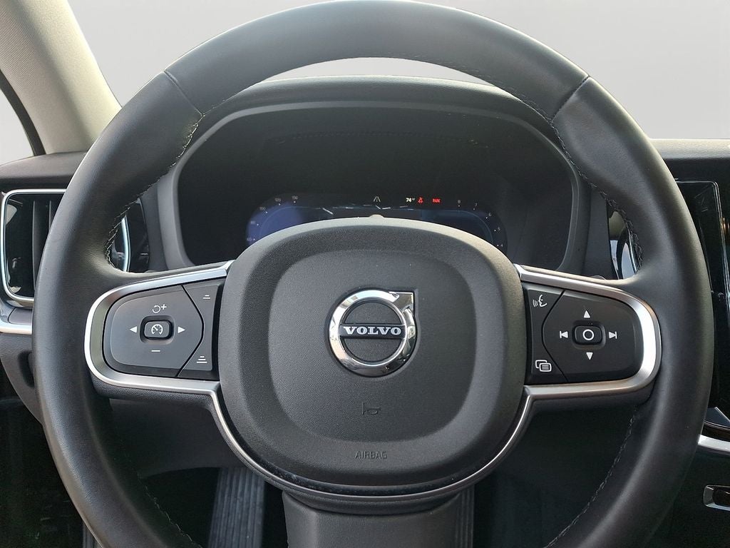 2024 Volvo S60 B5 Core Dark Theme 12.3 DIGITAL DRIVER DISPLAY, LAMINATED PANORAMIC S