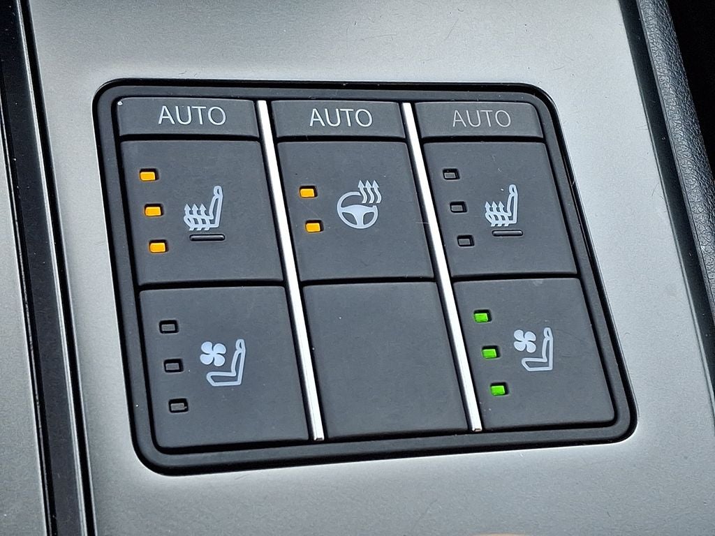 2025 Lexus UX 300h Premium 300h Premium COLD AREA PACKAGE