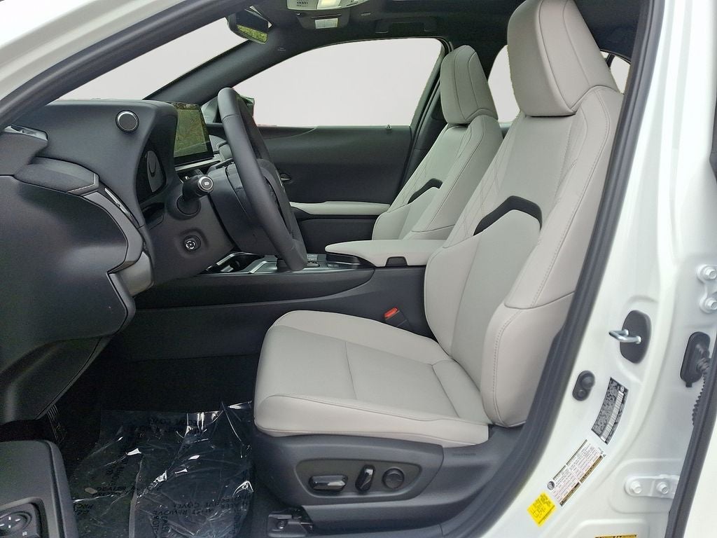 2026 Lexus UX 300h Premium 300h Premium COLD AREA PACKAGE, PREMIUM GRADE