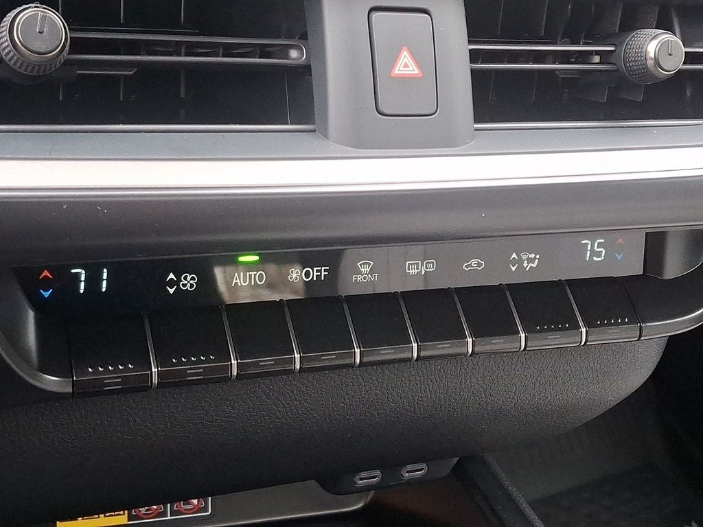 2026 Lexus UX 300h Premium 300h Premium COLD AREA PACKAGE, PREMIUM GRADE