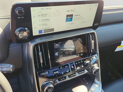 2025 Lexus LX LUXURY