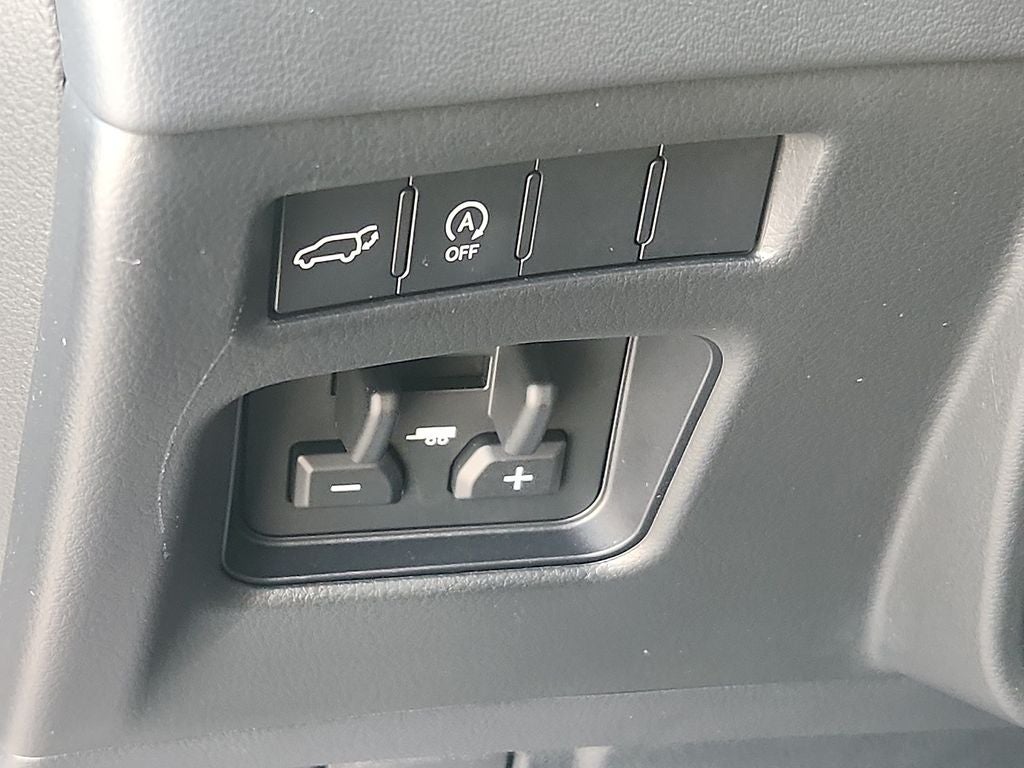 2025 Lexus LX 600 Luxury 600 Luxury MARK LEVINSON PREMIUM AUDIO SYSTEM