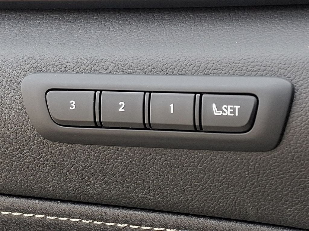 2024 Lexus NX 450h+ Luxury 450h+ Luxury