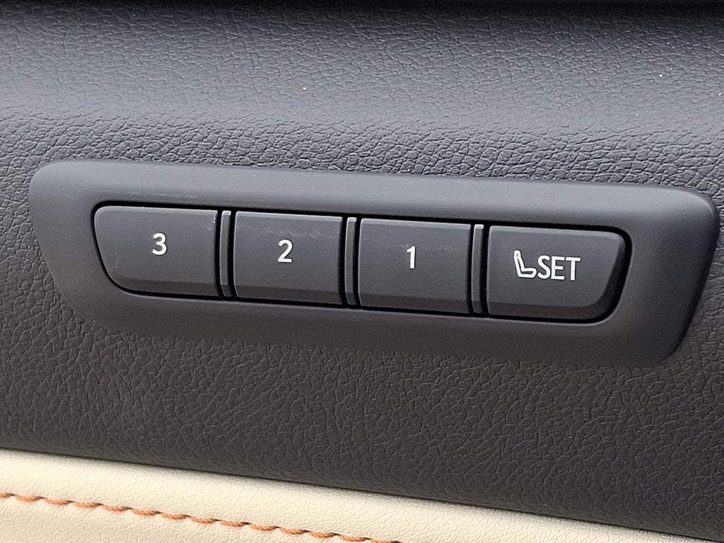 2024 Lexus NX 450h+ Luxury 450h+ Luxury VISION PACKAGE, SMART PHONE CONVENIENCE PACKAGE