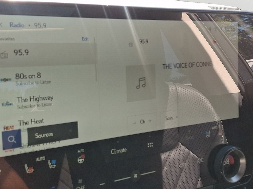 2025 Lexus NX 450h+ Luxury 450h+ Luxury