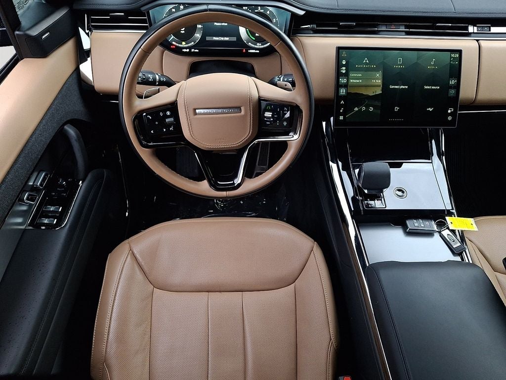 2025 Land Rover Range Rover Sport Plug-in Hybrid Dynamic SE HEADS UP DISPLAY