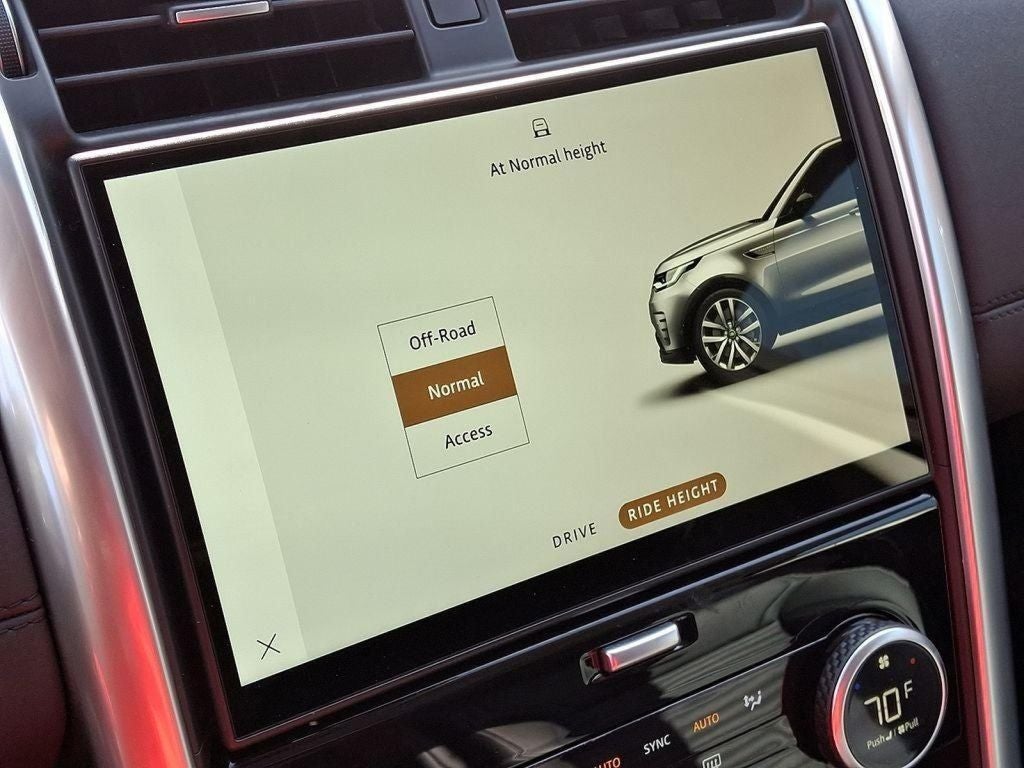 2024 Land Rover Discovery S