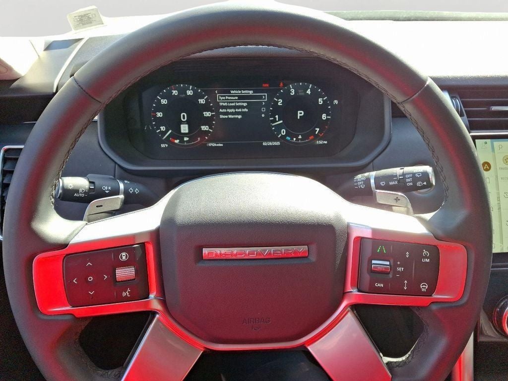 2024 Land Rover Discovery S