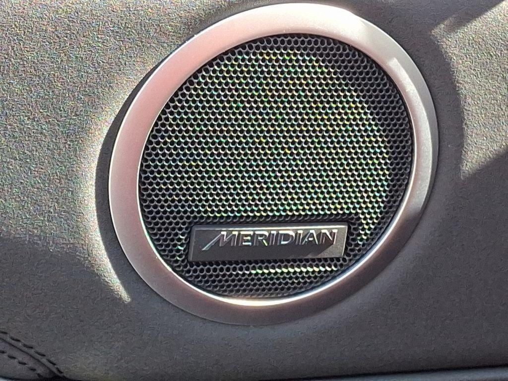 2024 Land Rover Discovery S