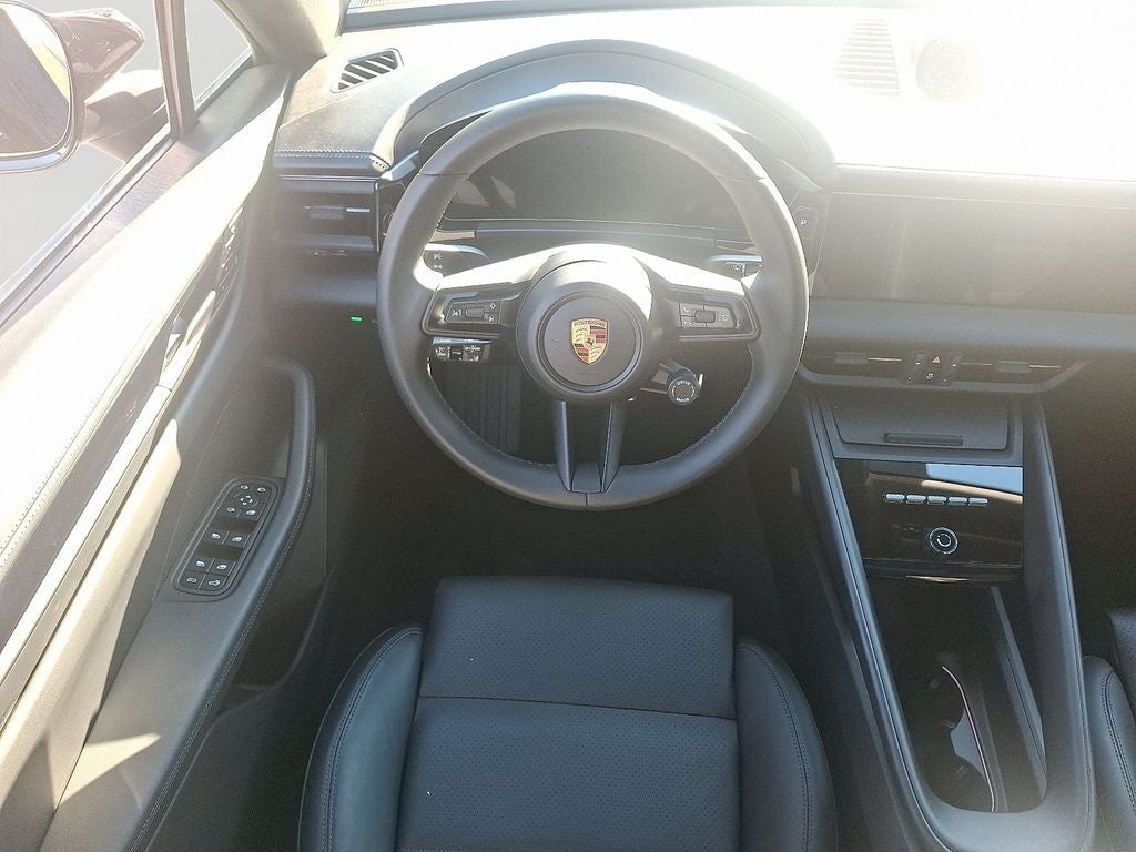 2024 Porsche Macan Electric 4