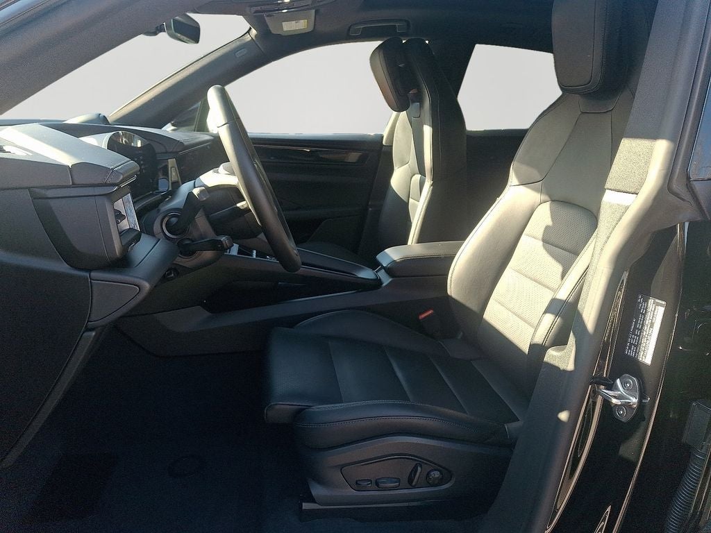 2024 Porsche Macan Electric 4