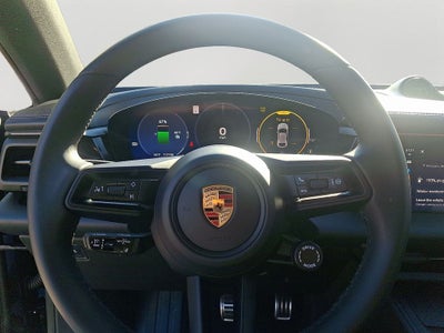 2024 Porsche Macan Electric 4