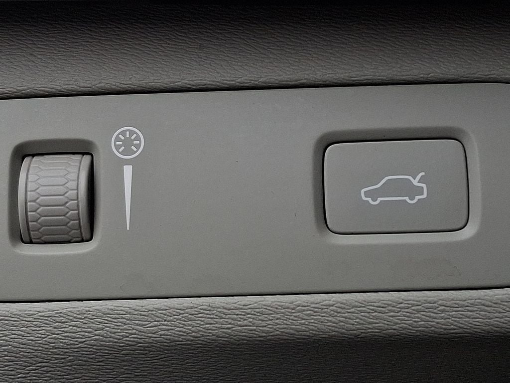 2019 Volvo XC90 T6 Inscription