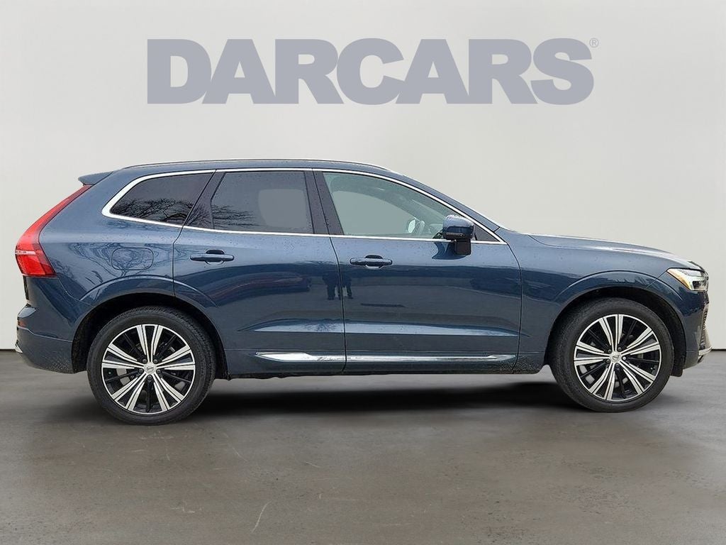 2022 Volvo XC60 B5 Inscription