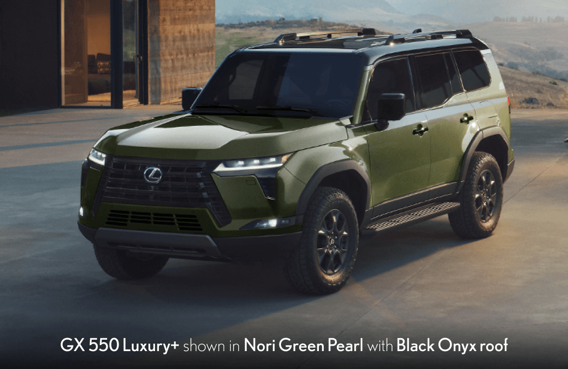 Lexus GX 550 Luxury+ in nori green pearl with black onyx roof