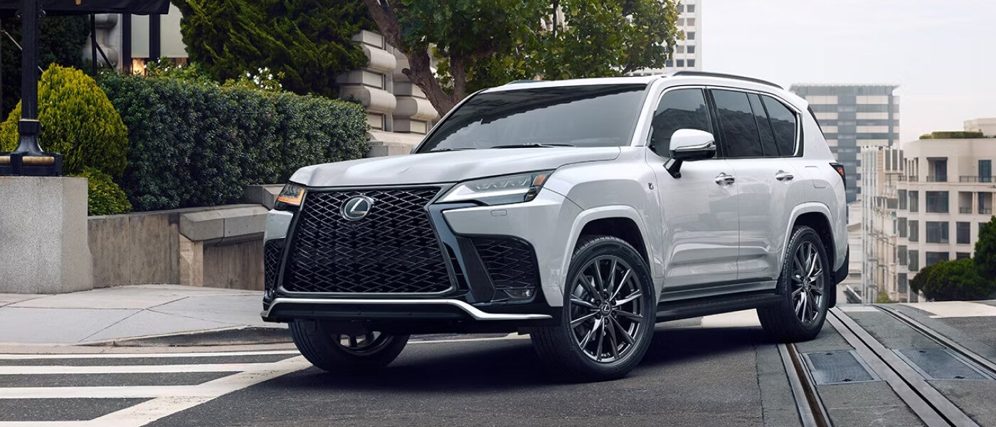 Lexus LX